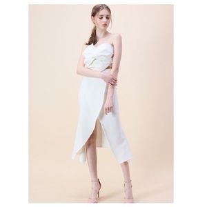 Chicwish White Sweet Knot Bustier Skirt Set- XS
